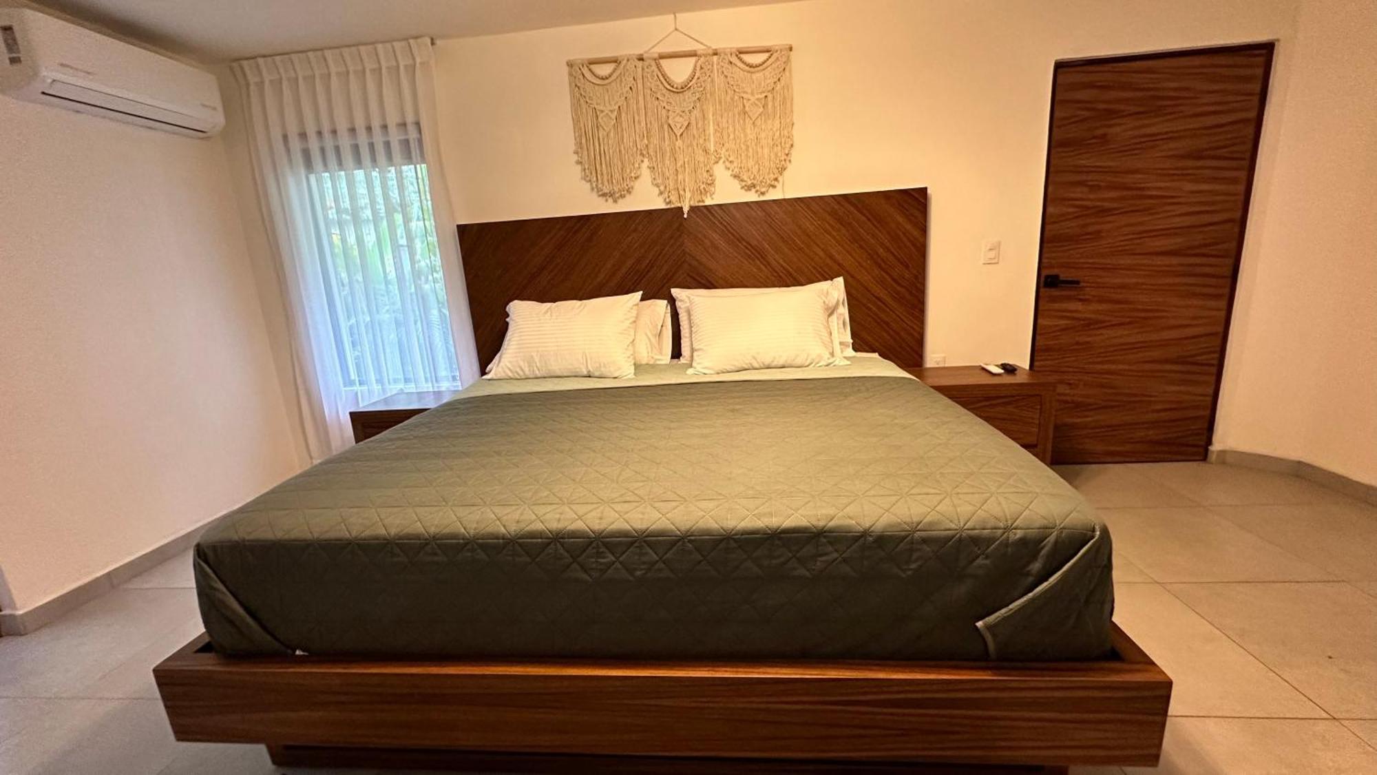 Hotel Boutique Villa Escondida, A Pasos De Lo Mejor En Tlaquepaque Екстериор снимка