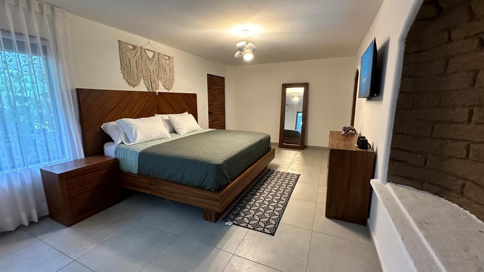 Hotel Boutique Villa Escondida, A Pasos De Lo Mejor En Tlaquepaque Екстериор снимка