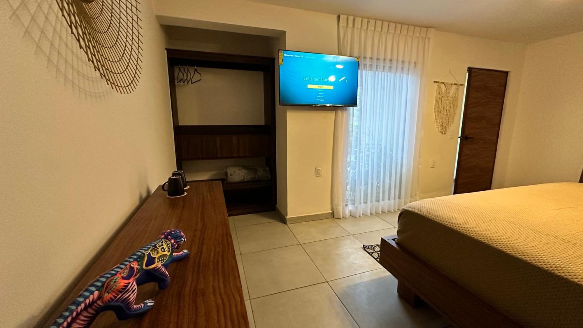 Hotel Boutique Villa Escondida, A Pasos De Lo Mejor En Tlaquepaque Екстериор снимка
