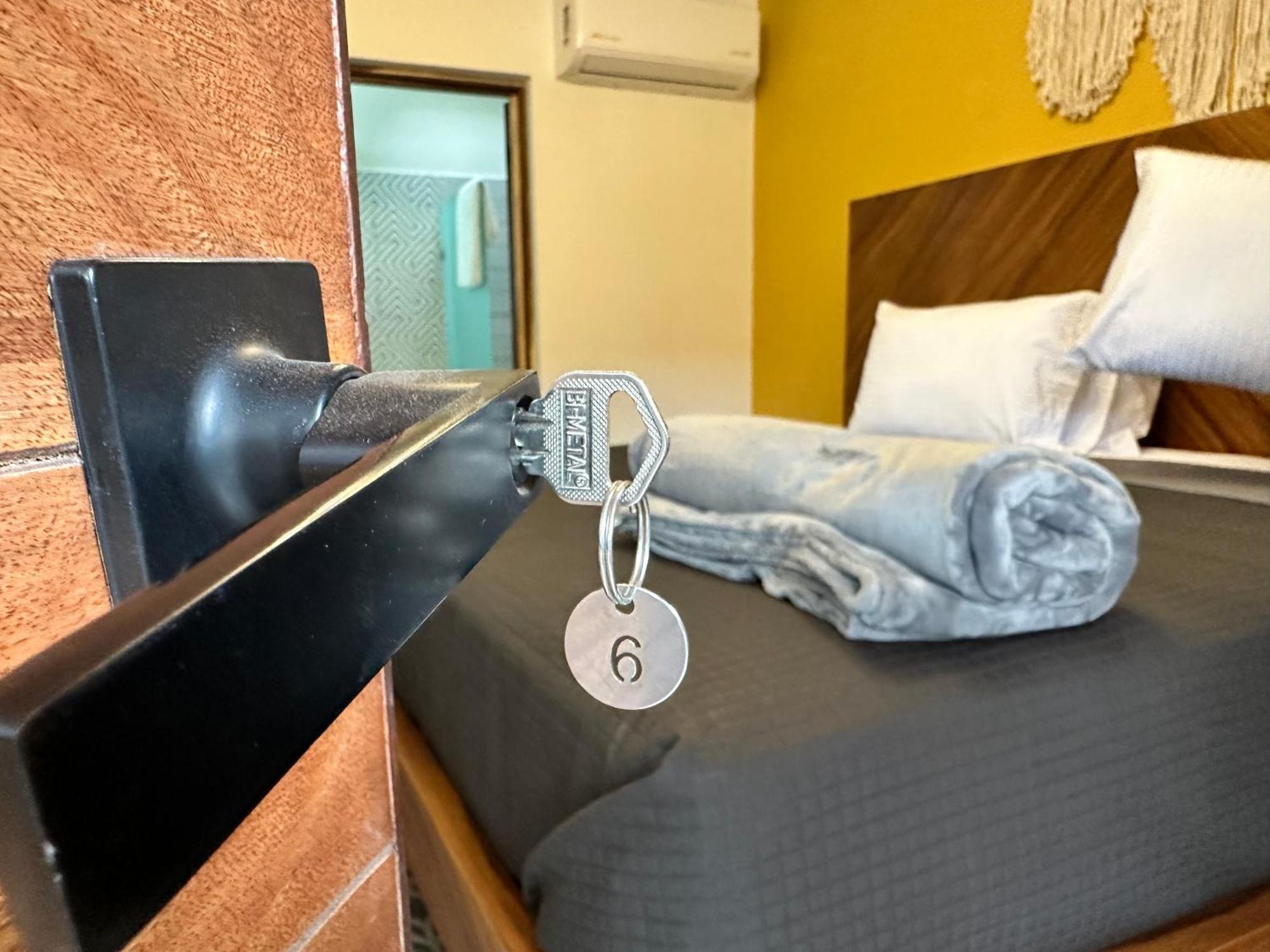 Hotel Boutique Villa Escondida, A Pasos De Lo Mejor En Tlaquepaque Екстериор снимка