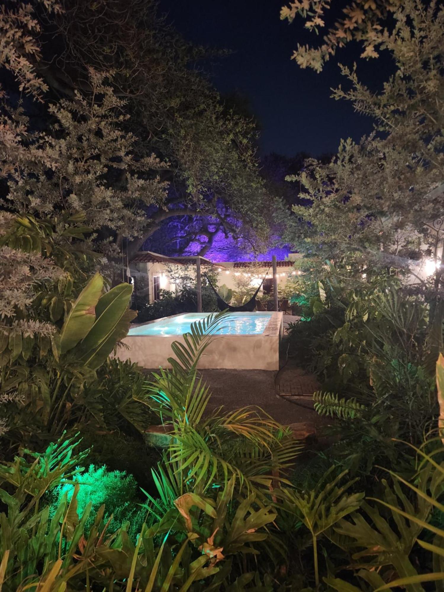 Hotel Boutique Villa Escondida, A Pasos De Lo Mejor En Tlaquepaque Екстериор снимка