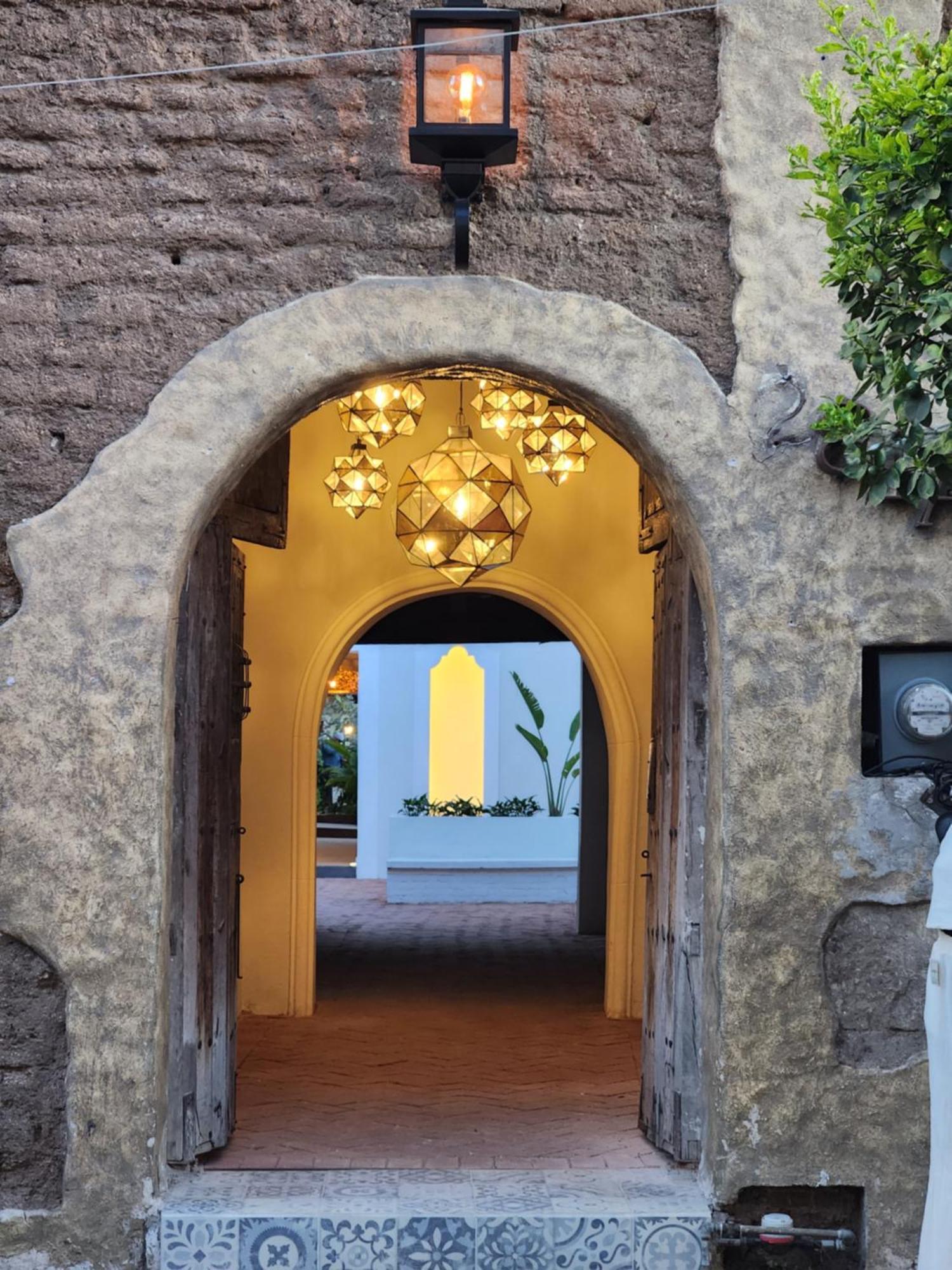 Hotel Boutique Villa Escondida, A Pasos De Lo Mejor En Tlaquepaque Екстериор снимка